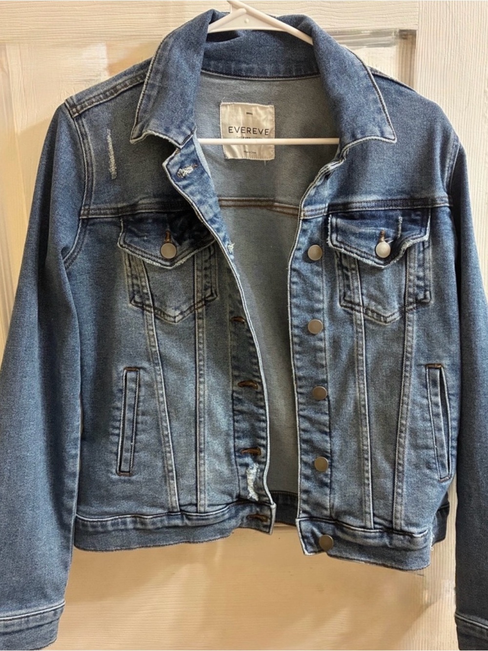 Evereve Medium Blue Denim Jacket with Button Front